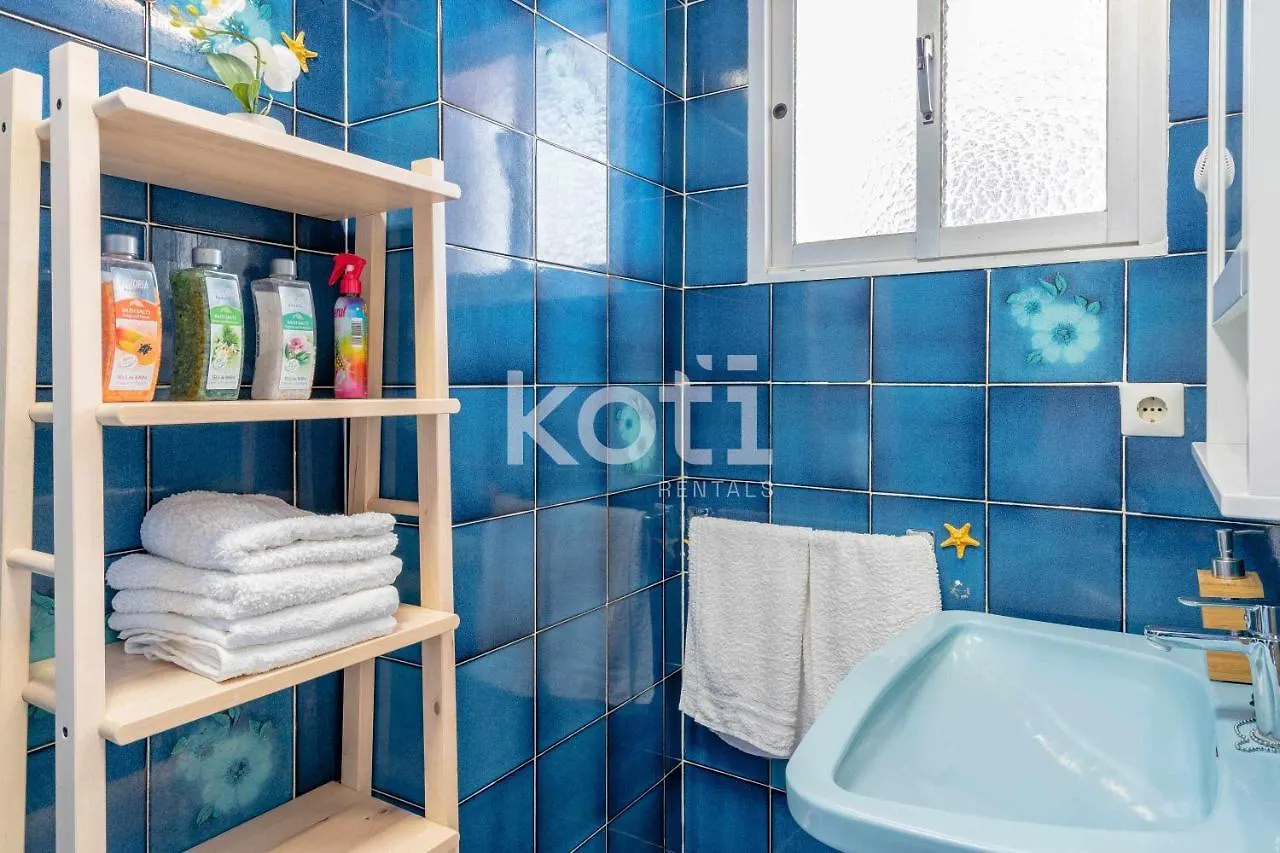 Koti Rentals - Atico Marconi Fuengirola 0*,  Spain
