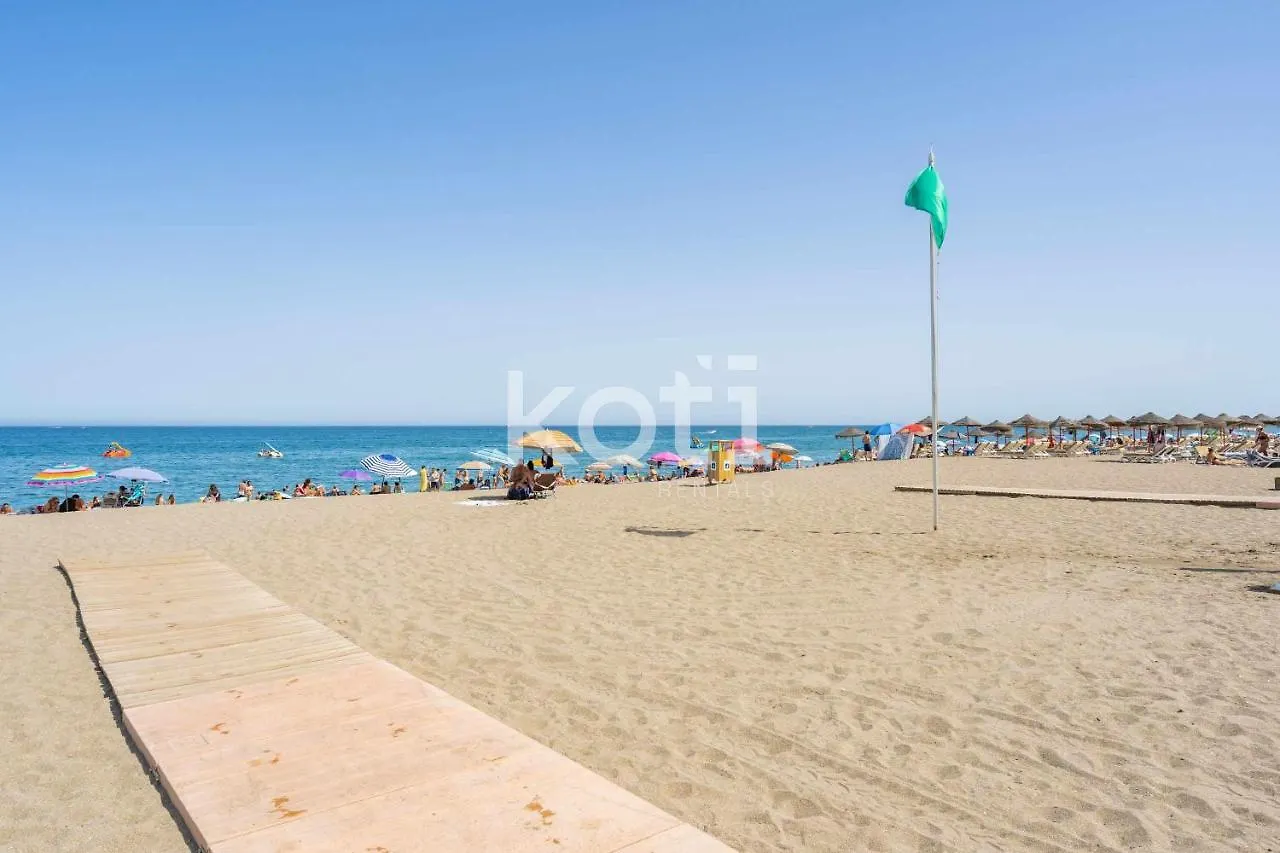 Koti Rentals - Atico Marconi Fuengirola 0*,  Spain