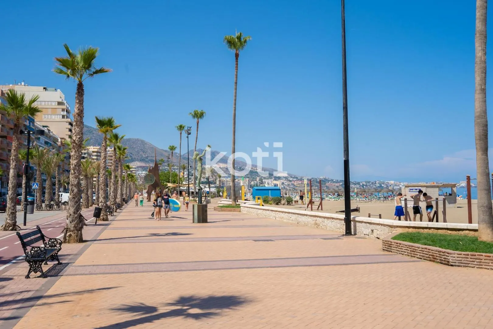 Koti Rentals - Atico Marconi Fuengirola Apartment