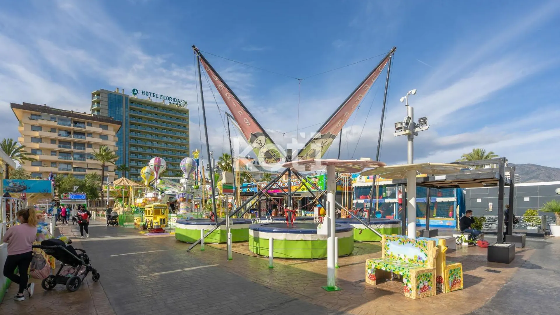 Koti Rentals - Atico Marconi Fuengirola 0*,  Spain